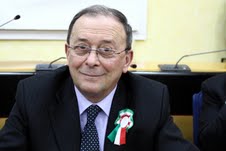 Il neo presidente della Provincia, Rosario De Matteis